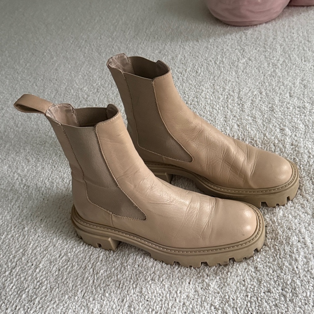 Zara Leather Boots Ecru Ivory Track Soles Chelsea EU36 Chunky Sole Boots - Picture 5 of 14
